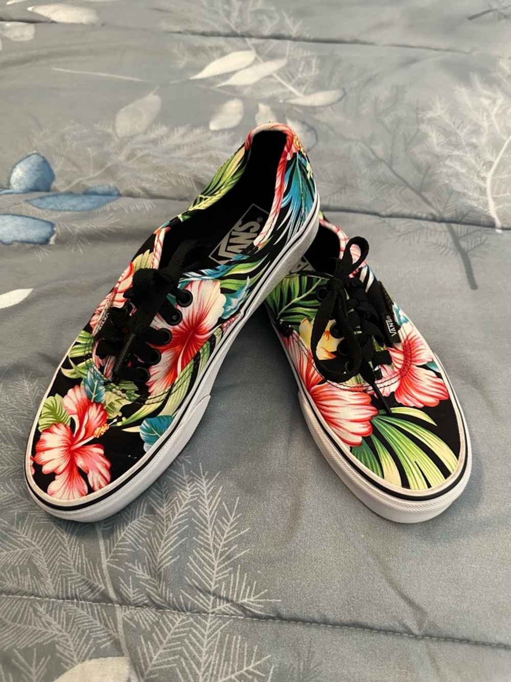 Like New Vans Floral Hawaiian Black Colorway sneakers sz W8 M 6.5 - Picture 5 of 10